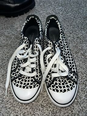 Coach Black & White Signature C Pattern Low-Top Sneakers